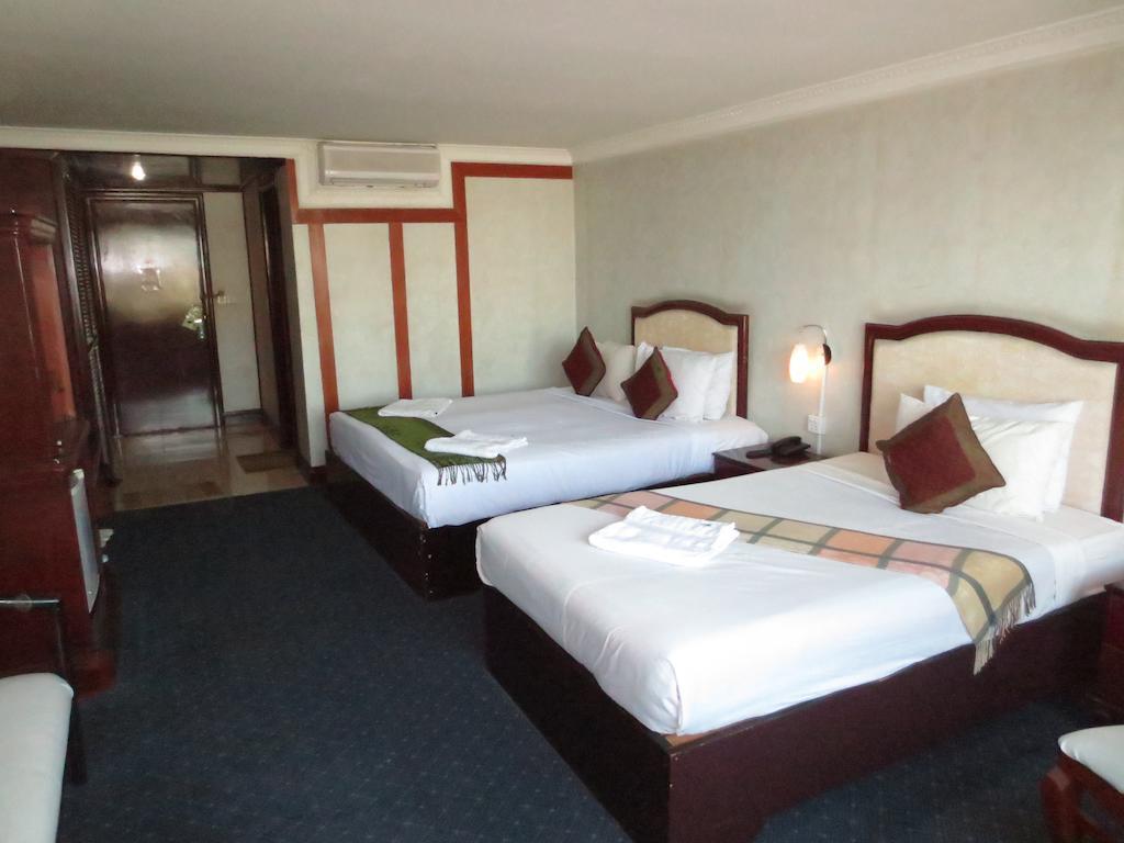 פנום פן Khmeroyal Hotel חדר תמונה